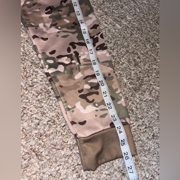 Buffalo Bills Camouflage Hoodie with Buffalo Logo & American flag - Picture 5 of 8